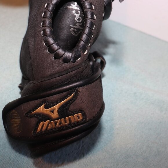 Mizuno MMX 123P 12" Black Baseball Glove (RHT) Ballpark Professional Model - Picture 4 of 8